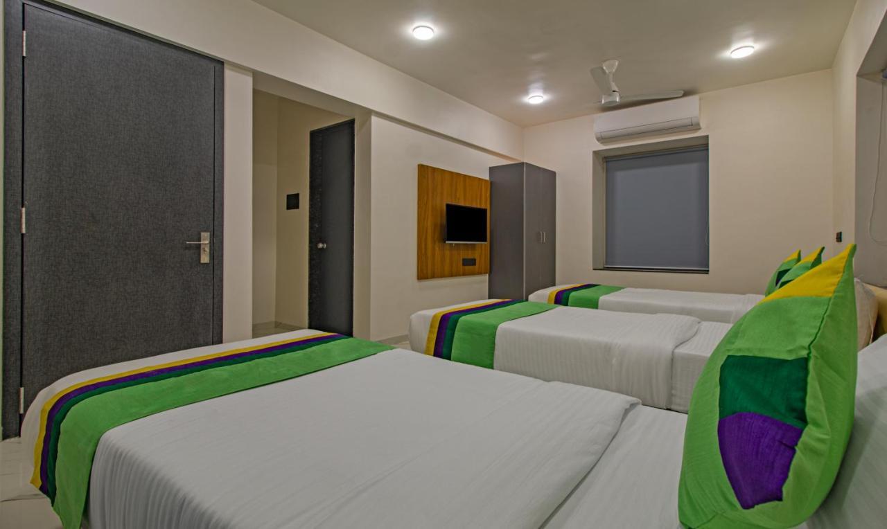 Treebo Atithi Comforts Inn 浦那 外观 照片